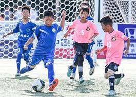 半场-西海岸3-1梅州 比乌奎尔双响阿兰助攻